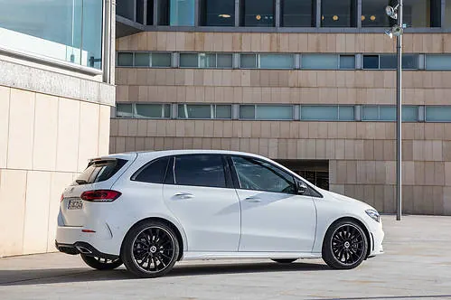 Mercedes - Benz B-klasa 160 109 KM 2022