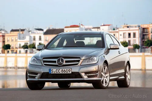 Mercedes - Benz C-klasa 63 AMG 457 KM 2013