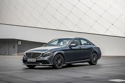Mercedes - Benz C-klasa 300 258 KM 2018