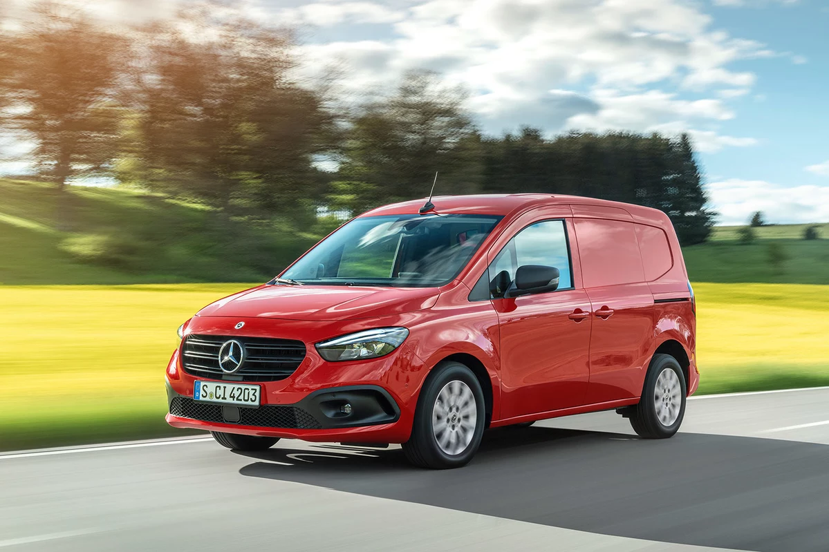 Mercedes - Benz Citan II Furgon Standard 110 CDI 95 KM