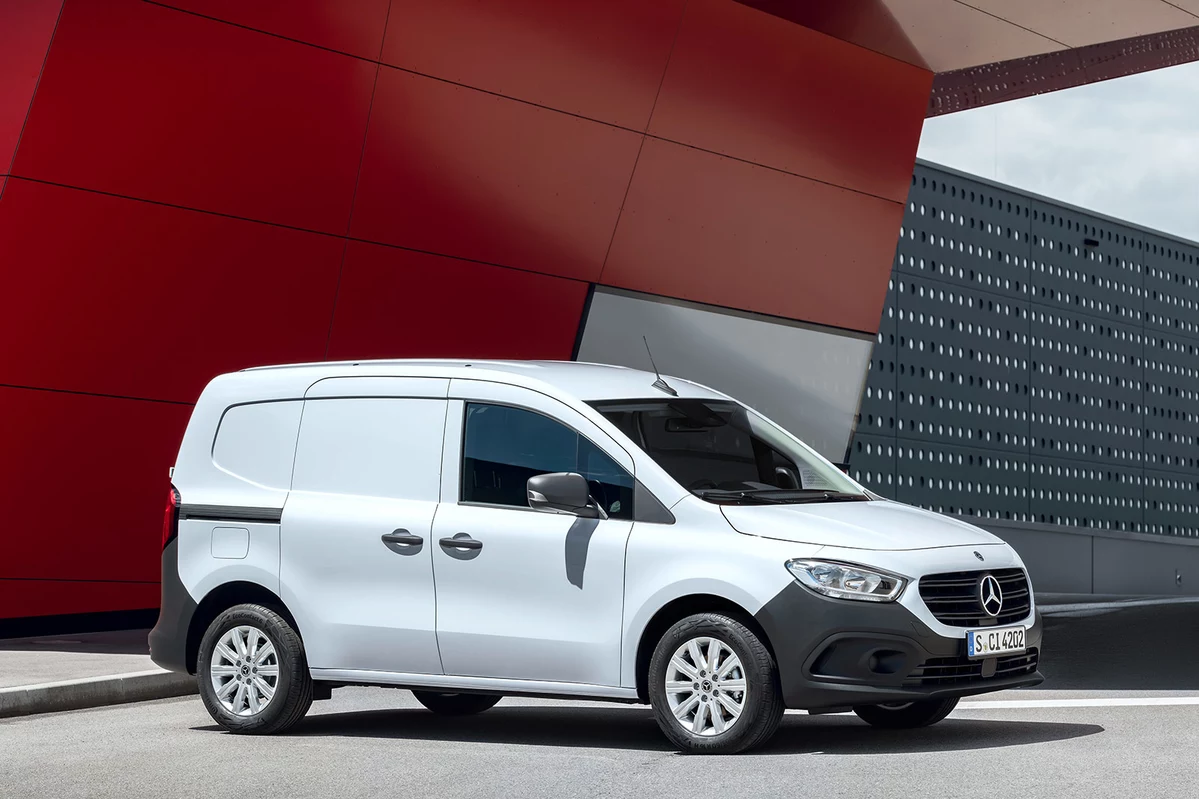 Mercedes - Benz Citan II Furgon Standard 112 CDI 116 KM