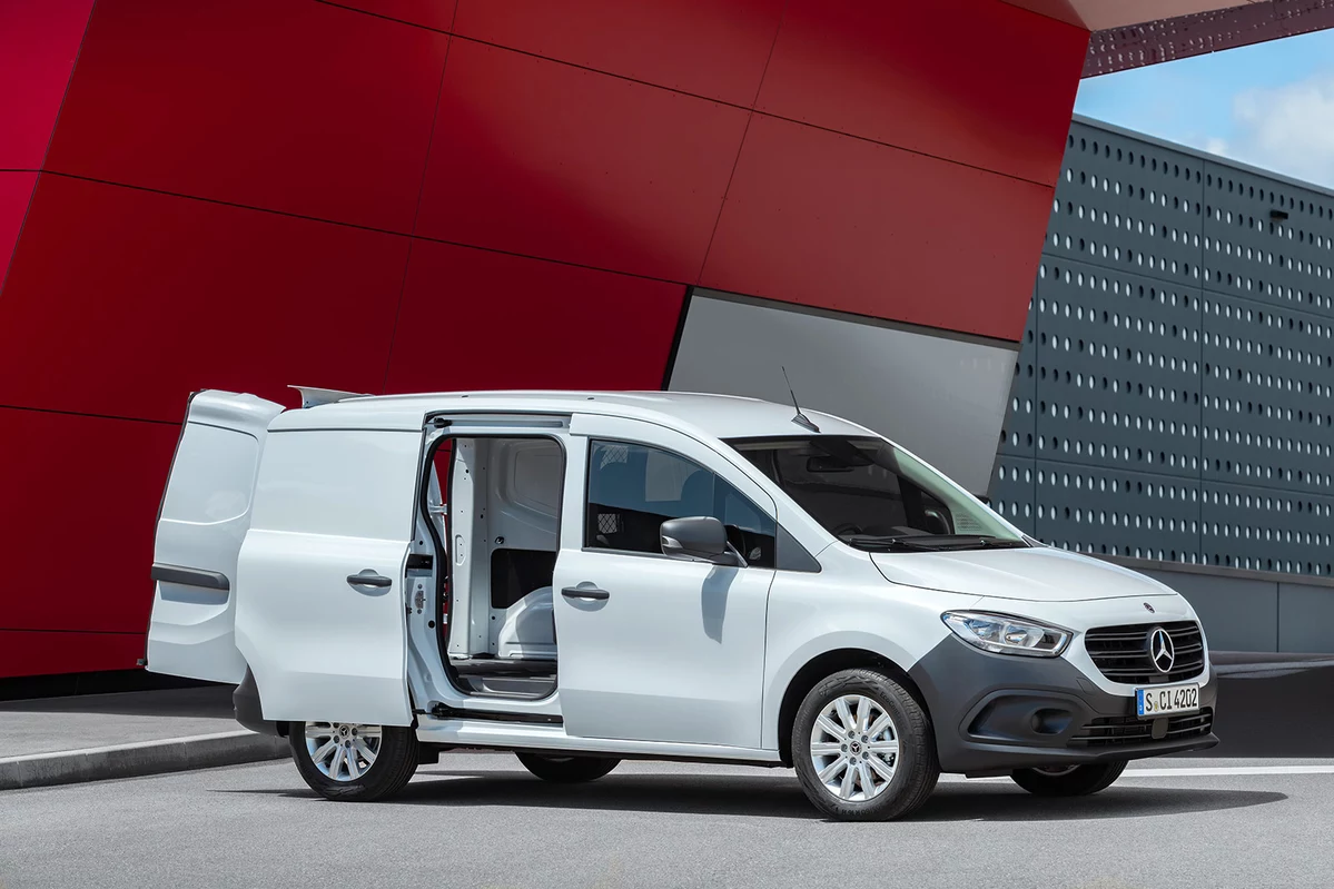 Mercedes - Benz Citan II Furgon Standard 112 CDI 116 KM