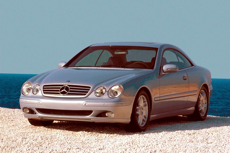 Mercedes - Benz CL/SEC W215 500 306 KM
