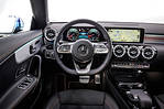 Mercedes - Benz CLA C118 180 136 KM