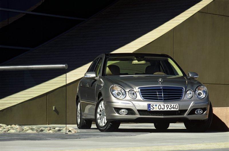 Mercedes - Benz E-klasa W211 420 CDI 314 KM