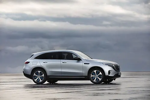Mercedes - Benz EQC 400 408 KM 2019