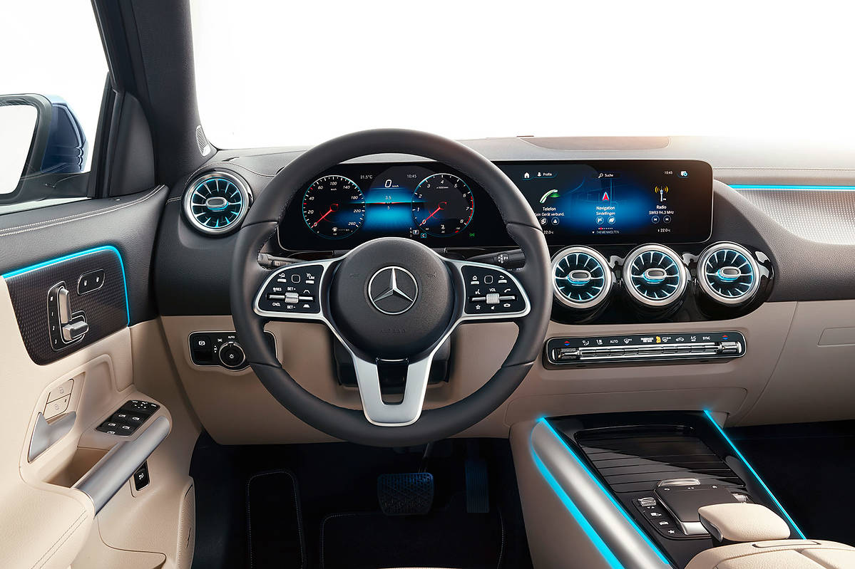 Mercedes - Benz GLA H247 180d 116 KM
