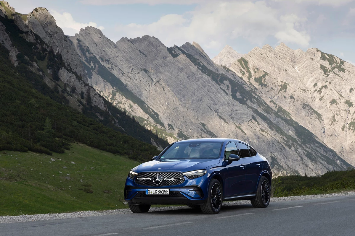 Mercedes - Benz GLC C254 200d 163 KM