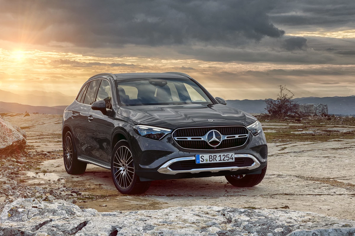 Mercedes - Benz GLC X254 300d 265 KM