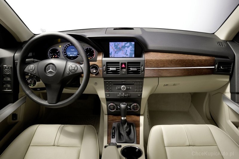 Mercedes - Benz GLK I 250 CDI 204 KM
