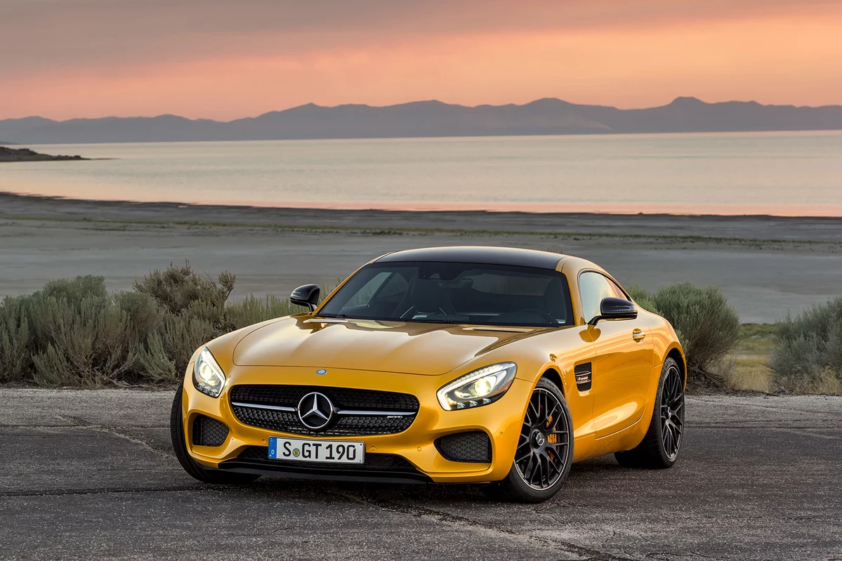 Mercedes-AMG GT  4.0 V8 462 KM 2017