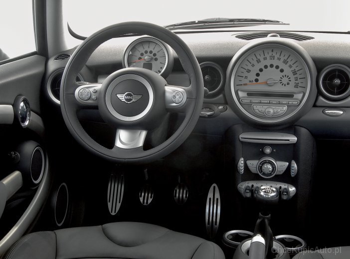 Mini Cooper R56 2.0 D 112 KM