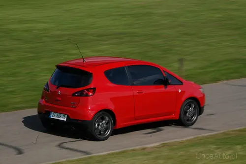 Mitsubishi Colt 1.1 75 KM 2009