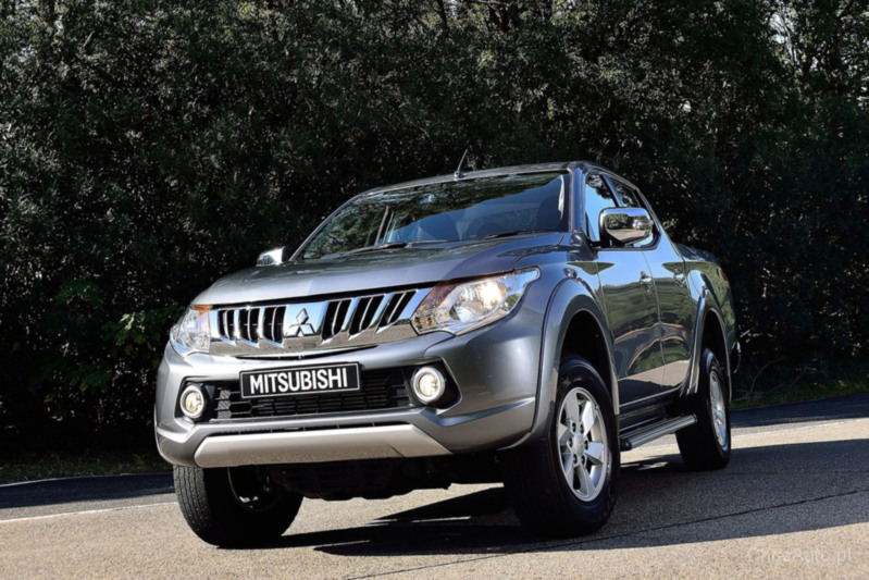 Mitsubishi L200 V 2.4 MIVEC 181 KM