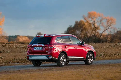 Mitsubishi Outlander 2.0 MIVEC 150 KM 2020