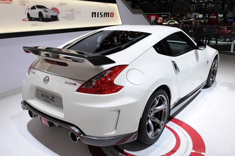 Nissan 370Z Nismo 3.7 V6 344 KM