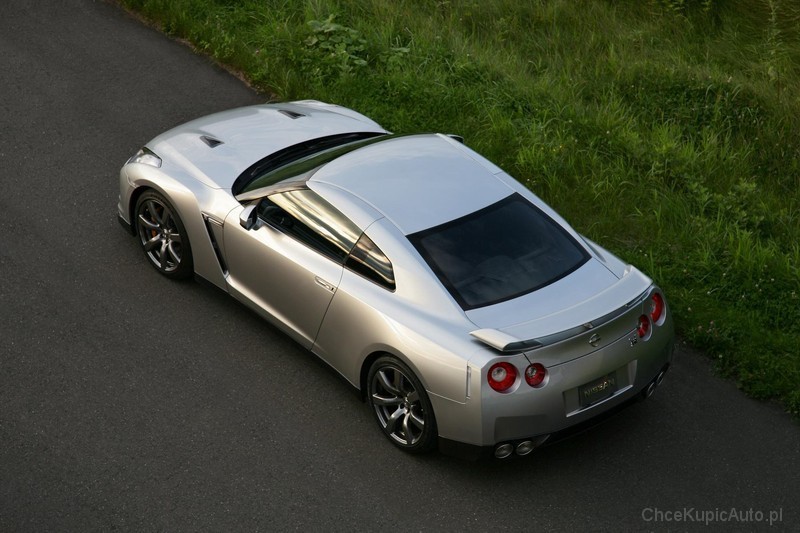 Nissan GT-R R35 3.8 V6 TwinTurbo 550 KM