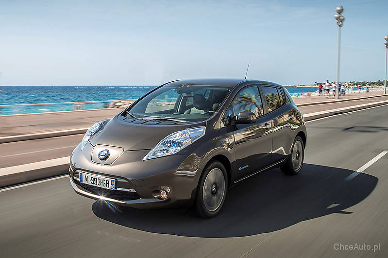 Nissan Leaf I 24kWh 110 KM