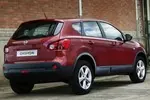 Nissan Qashqai I 2.0 140 KM — zdjęcie 8
