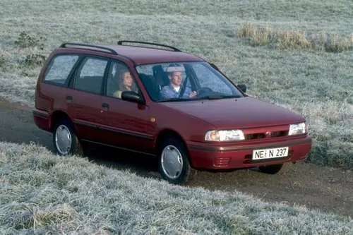 Nissan Sunny 1.6 90 KM 1999