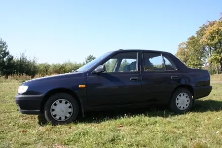 Nissan Sunny 1.6 90 KM 1994