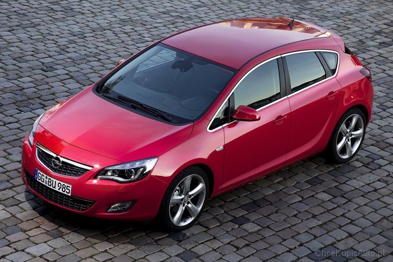 Opel Astra J 1.6 115 KM