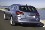 Opel Astra J 1.4 Turbo 140 KM — zdjęcie 2