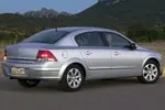 Opel Astra H 1.6 115 KM — zdjęcie 4