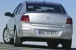 Opel Astra H 1.6 115 KM — zdjęcie 7