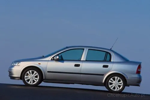 Opel Astra 2.2 DTI 125 KM 2003