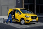 Opel Combo E elektryczny 3300 50 kWh 136 KM