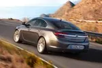 Opel Insignia I FL 2.0 T 250 KM — zdjęcie 3