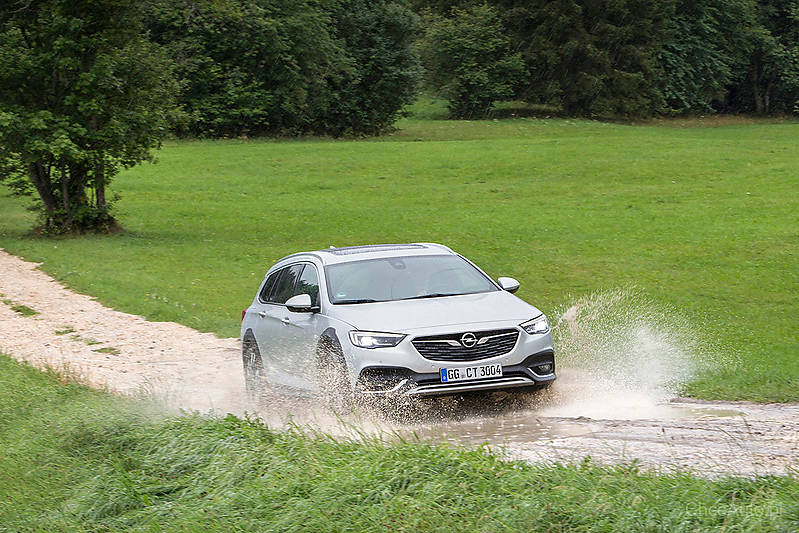 Opel Insignia II Country Tourer 2.0 CDTI 170 KM