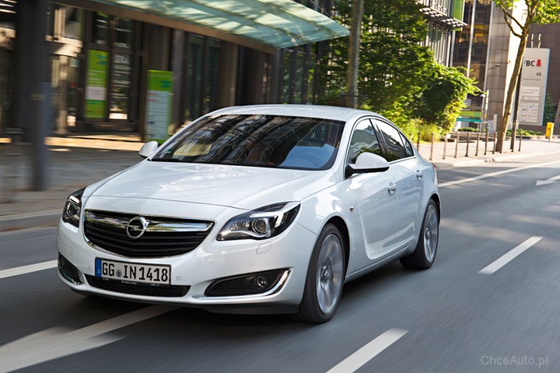 Opel Insignia I FL 2.0 T 250 KM