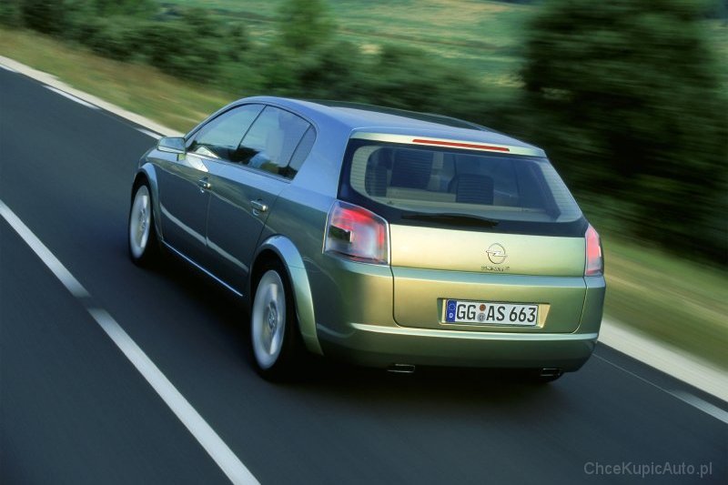 Opel Signum 2.2 DTI 125 KM
