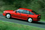 Opel Vectra A 2.0 16V 136 KM — zdjęcie 6