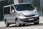 Opel Vivaro I 2.5 dCi 150 KM