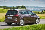 Opel Zafira C FL 1.6 T 200 KM — zdjęcie 8