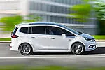 Opel Zafira C FL 1.6 T 200 KM — zdjęcie 1