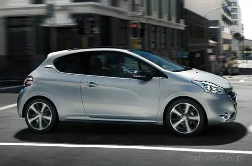 Peugeot 208 1.6 HDI 92 KM 2013