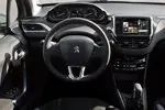 Peugeot 208 I 1.6 THP 155 KM — zdjęcie 3