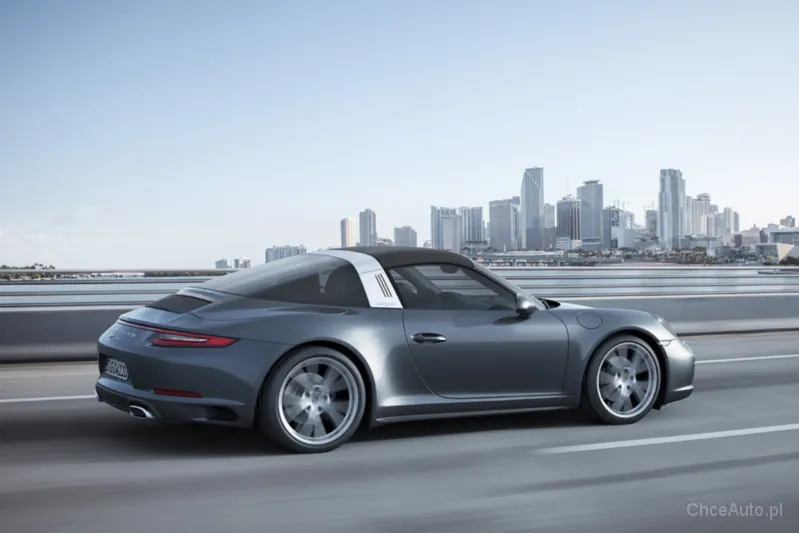 Porsche 911 991