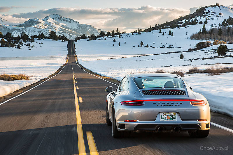 Porsche 911 991 Carrera 4 FL 3.0 370 KM