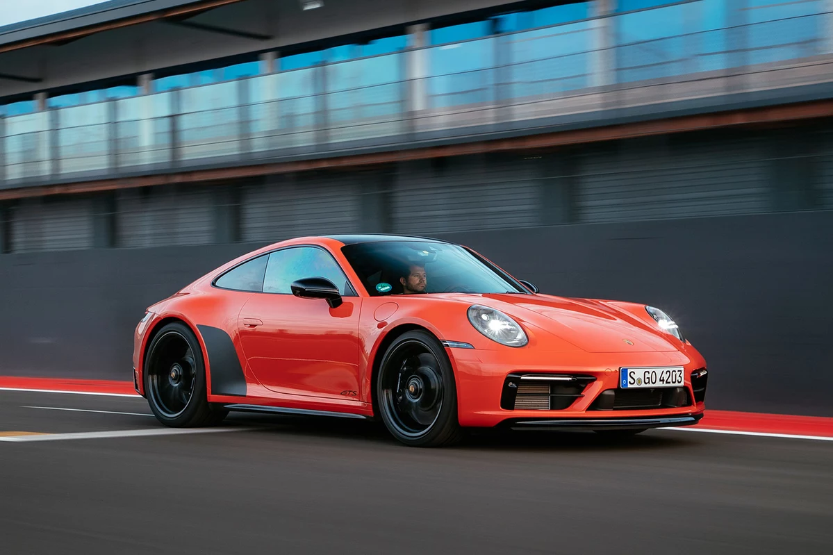 Porsche 911 992 GTS 3.0 480 KM
