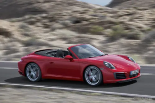 Porsche 911 GTS 450 KM 2019