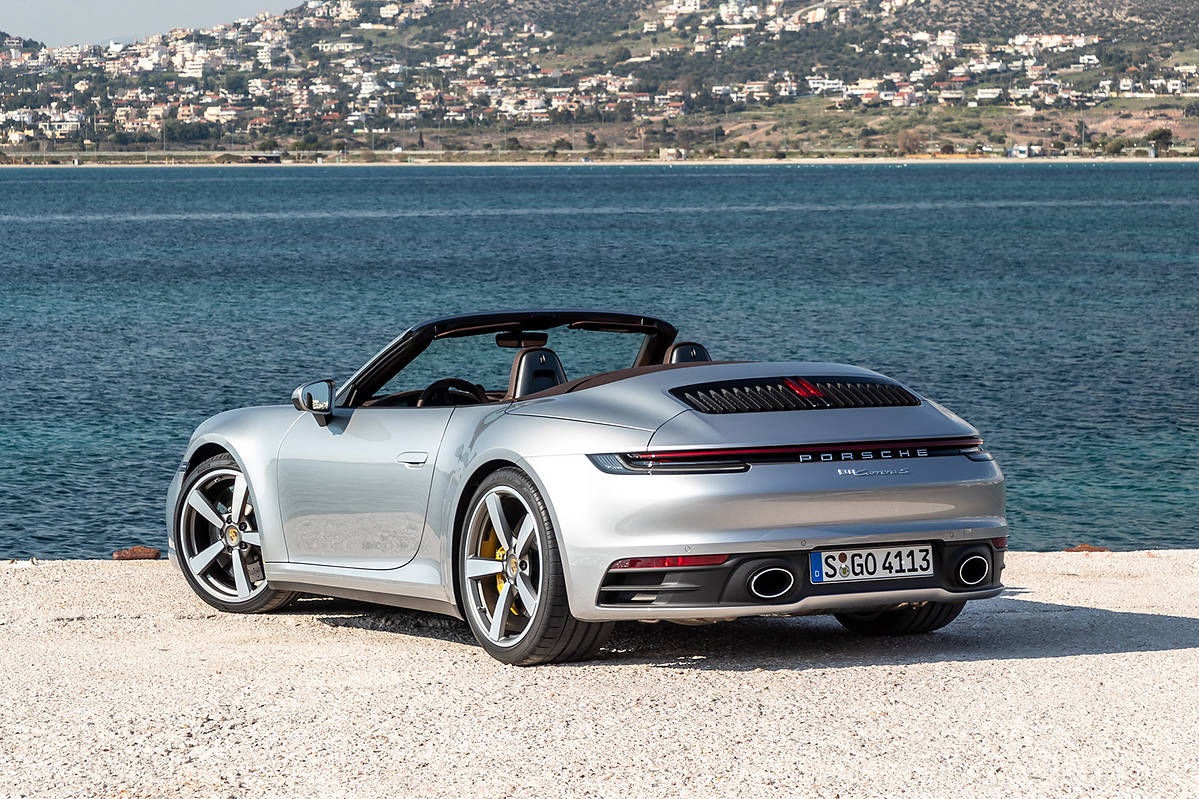 Porsche 911 992 3.0 385 KM