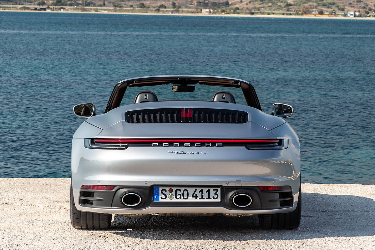 Porsche 911 992 3.0 385 KM