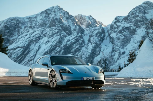 Porsche Taycan Performance 435 KM 2022