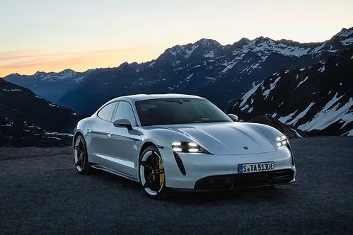 Porsche Taycan Performance Plus 761 KM 2019