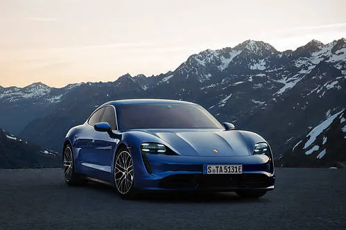 Porsche Taycan Performance 435 KM 2022